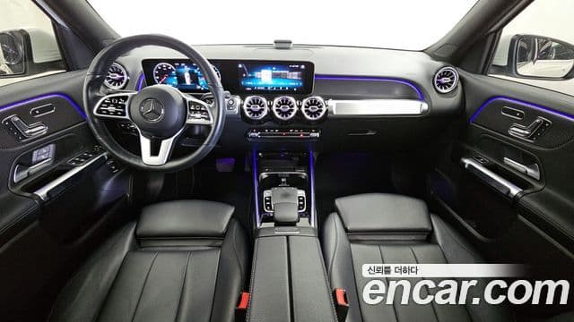 Mercedes-Benz GLB-Class 2020 — ფოტო 7/20
