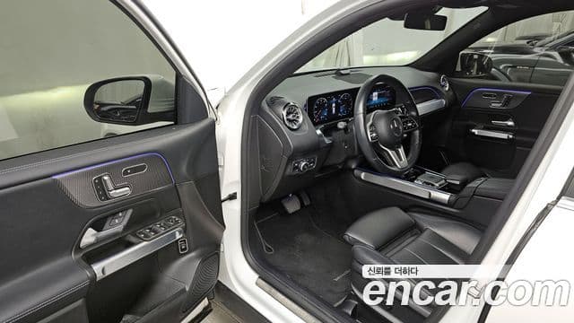 Mercedes-Benz GLB-Class 2020 — ფოტო 10/20