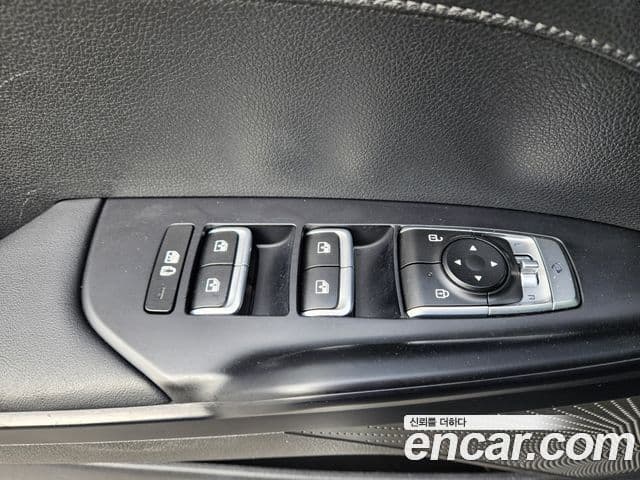 Kia K5 2021 — Şəkil 14/19