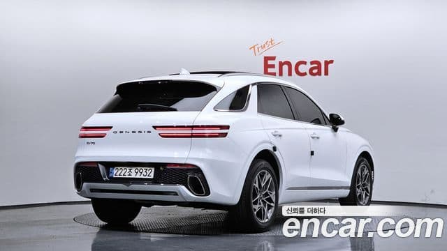 Genesis GV70 2021 — Şəkil 2/20