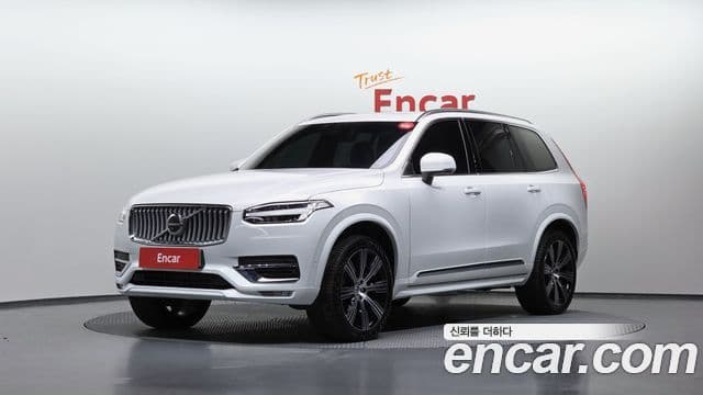 Volvo XC90 2025 — ფოტო 1/20