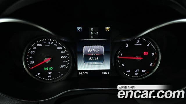 Mercedes-Benz C-Class 2018 — ფოტო 8/20