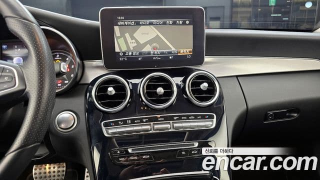 Mercedes-Benz C-Class 2018 — ფოტო 13/20