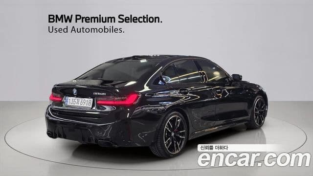 BMW 3 Series 2024 — Photo 19/20
