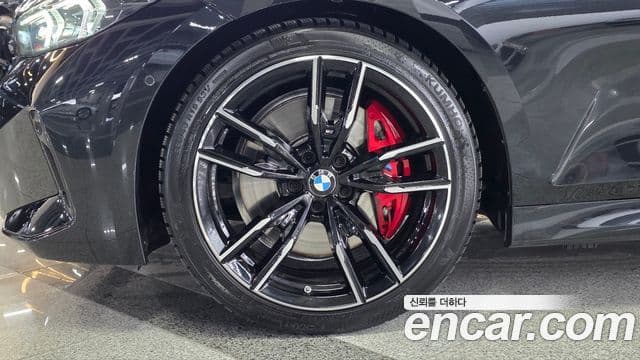 BMW 3 Series 2024 — Photo 15/20
