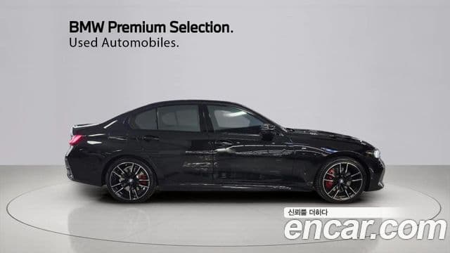 BMW 3 Series 2024 — Photo 18/20