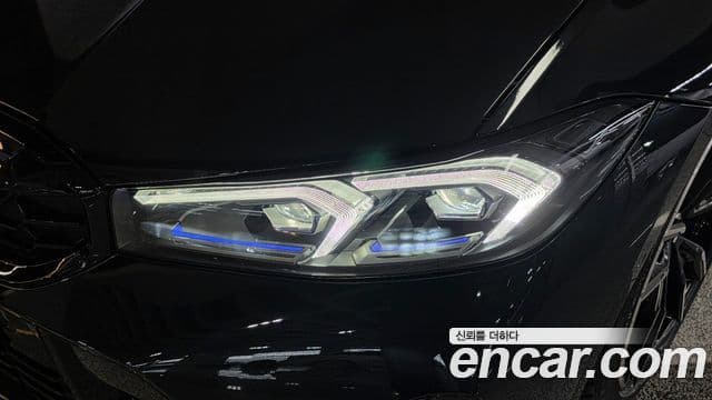 BMW 3 Series 2024 — Photo 14/20