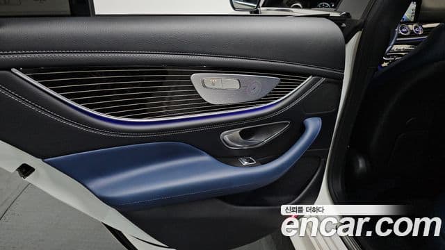 Mercedes-Benz CLS-Class 2022 — Photo 10/33