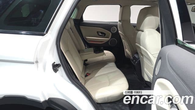 Land Rover Range Rover Evoque 2019 — Şəkil 25/31