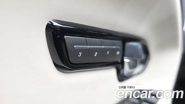 Land Rover Range Rover Evoque 2019 — Şəkil 27/31