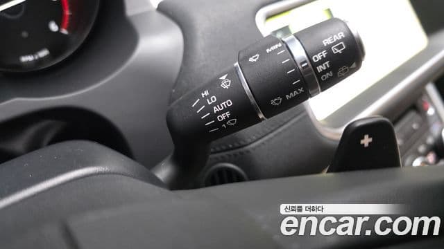 Land Rover Range Rover Evoque 2019 — Şəkil 10/31