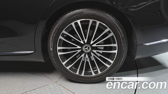 Mercedes-Benz S-Class 2021 — ფოტო 5/34