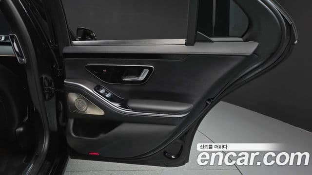 Mercedes-Benz S-Class 2021 — ფოტო 26/34
