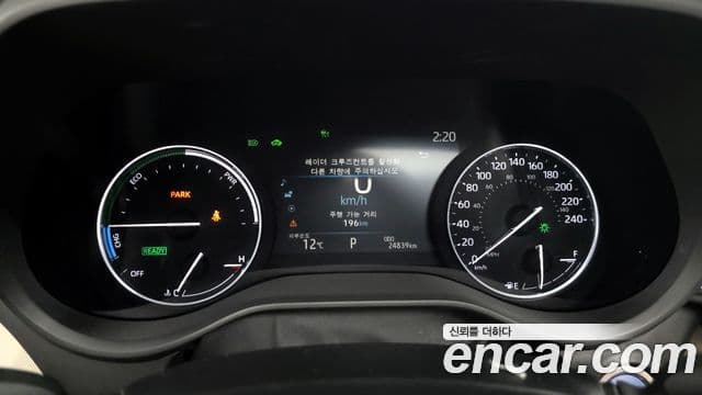 Toyota Sienna 2024 — ფოტო 8/20
