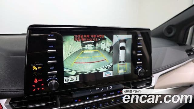 Toyota Sienna 2024 — ფოტო 14/20