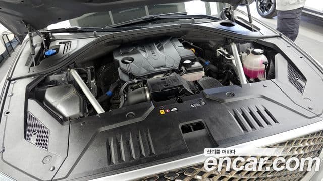 Genesis GV70 2021 — ფოტო 6/20