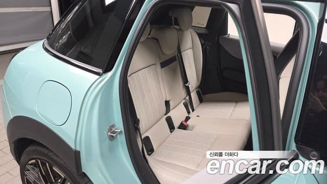 Mini Cooper S 2025 — Photo 33/34