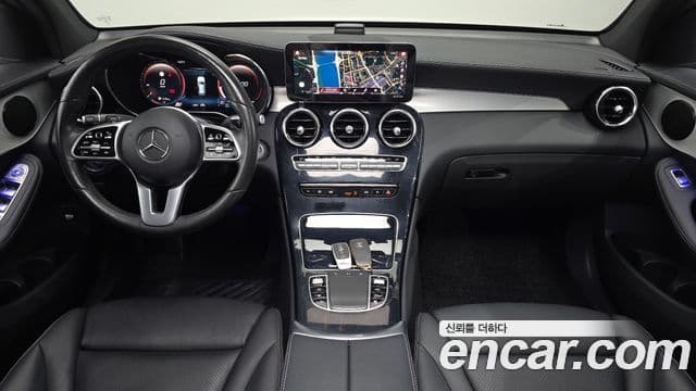 Mercedes-Benz GLC-Class 2021 — Photo 12/31