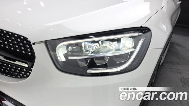 Mercedes-Benz GLC-Class 2021 — Photo 23/31