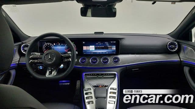 Mercedes-Benz AMG GT 2026 — Photo 12/20