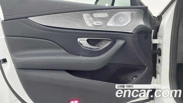 Mercedes-Benz AMG GT 2026 — Photo 16/20