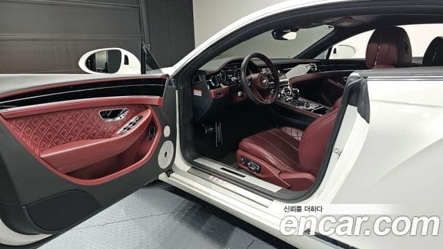 Bentley Continental GT 2020 — Şəkil 10/20