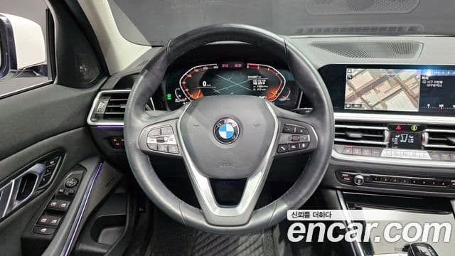 BMW 3 Series 2019 — Фото 13/20