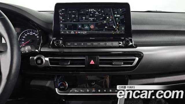 Kia Seltos 2021 — ფოტო 14/20
