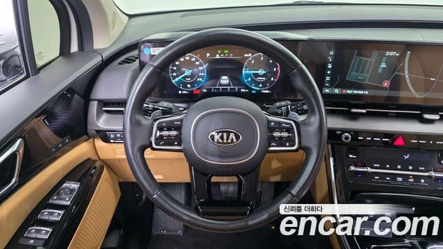 Kia Carnival 2021 — Фото 13/20
