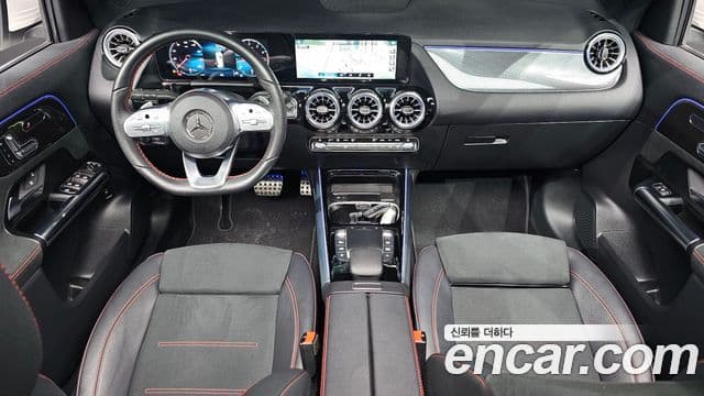 Mercedes-Benz GLA-Class 2022 — ფოტო 7/20