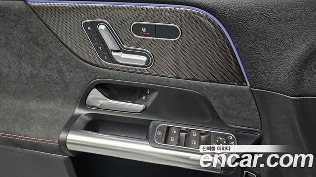 Mercedes-Benz GLA-Class 2022 — ფოტო 19/20