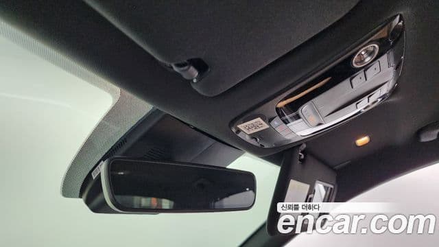 Kia K5 2020 — Şəkil 19/20