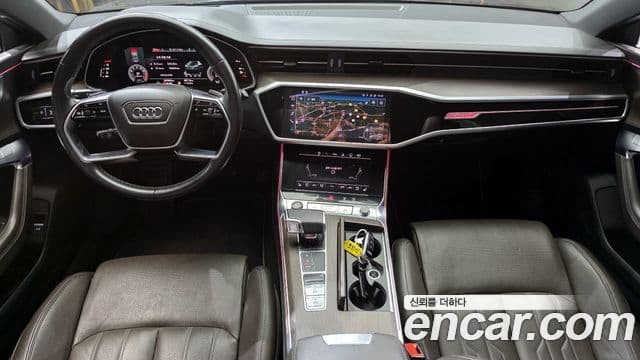 Audi A7 2022 — Photo 2/20