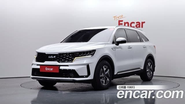 Kia Sorento 2022 — Фото 1/20