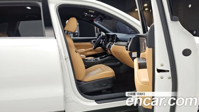 Kia Sorento 2022 — Фото 12/20