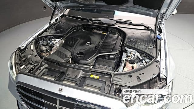 Mercedes-Benz S-Class 2021 — Фото 6/20