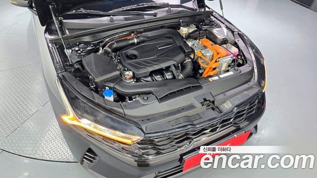 Kia K5 2023 — ფოტო 6/20