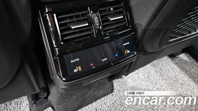 Renault Samsung Grand Koleos 2024 — Şəkil 11/32