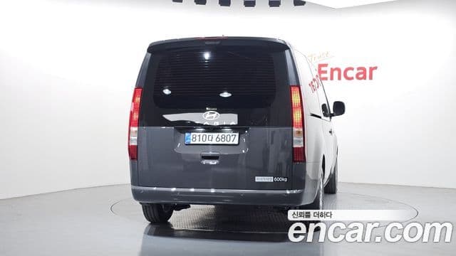 Hyundai Staria 2026 — Şəkil 4/20