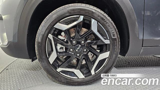 Kia Seltos 2023 — Şəkil 5/20
