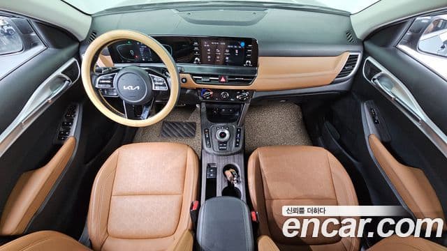 Kia Seltos 2023 — Şəkil 7/20