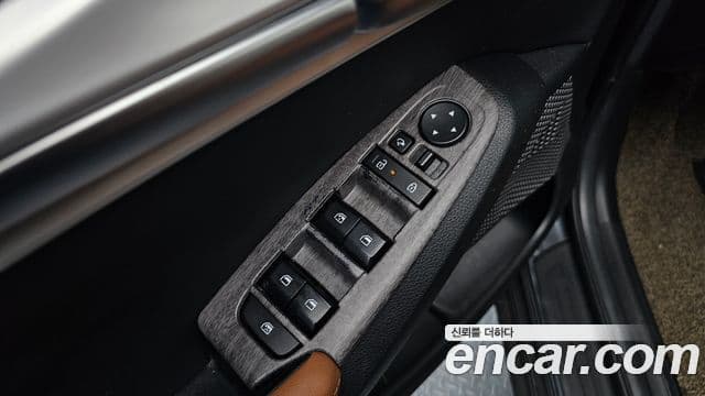Kia Seltos 2023 — Şəkil 16/20