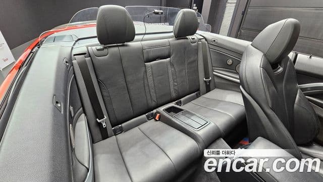 BMW 4 Series 2018 — Şəkil 12/20