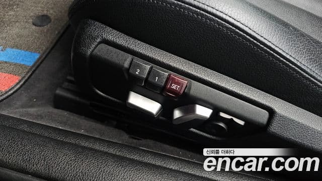BMW 4 Series 2018 — Şəkil 13/20