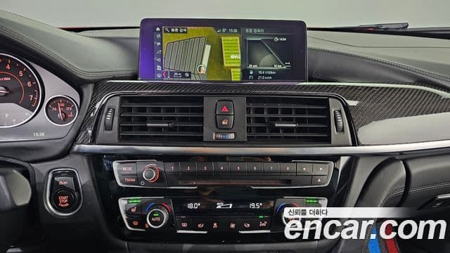 BMW 4 Series 2018 — Şəkil 18/20