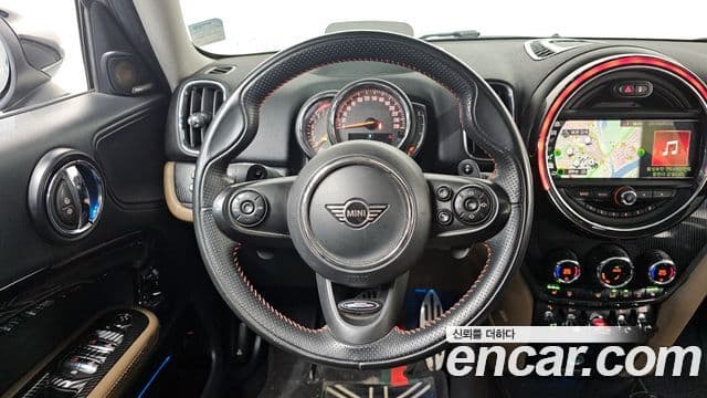 Mini Cooper S Countryman 2020 — Photo 8/33