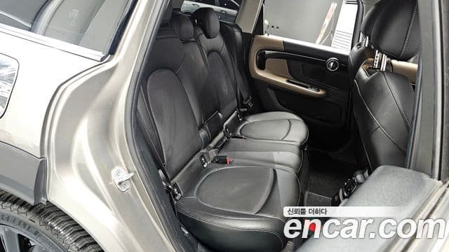 Mini Cooper S Countryman 2020 — Photo 2/33