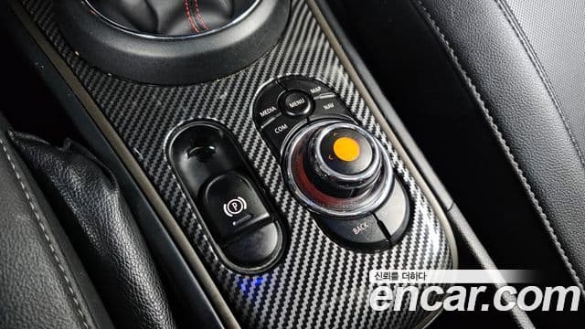 Mini Cooper S Countryman 2020 — Photo 10/33