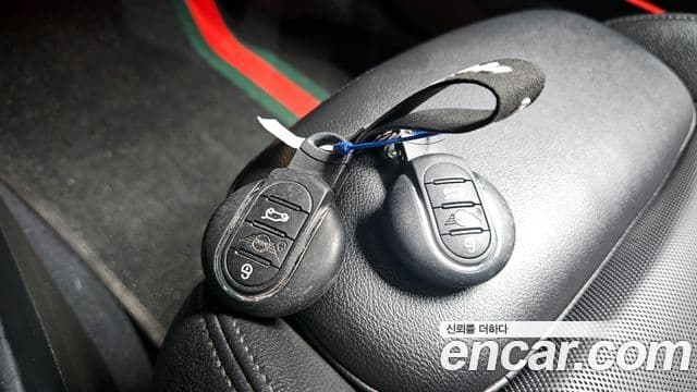 Mini Cooper S Countryman 2020 — Photo 13/33