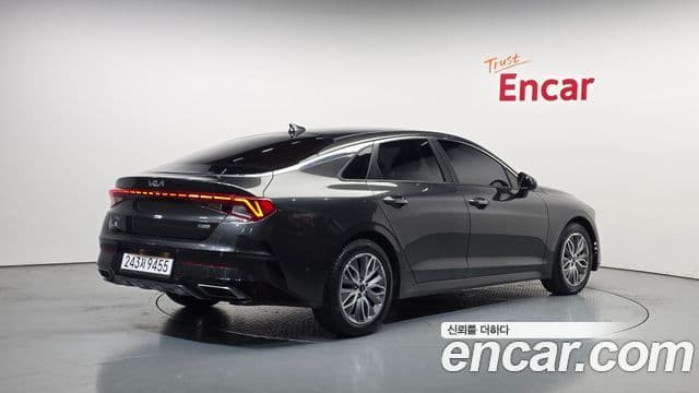 Kia K5 2022 — Şəkil 2/20